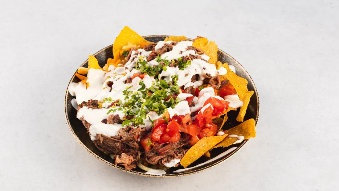 Nachos z govedino